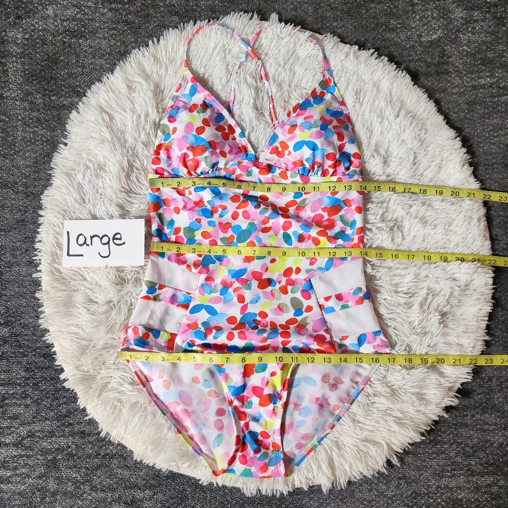 Spotted Retro V-Neck One Piece Bathing Suit - Picture 12 of 14